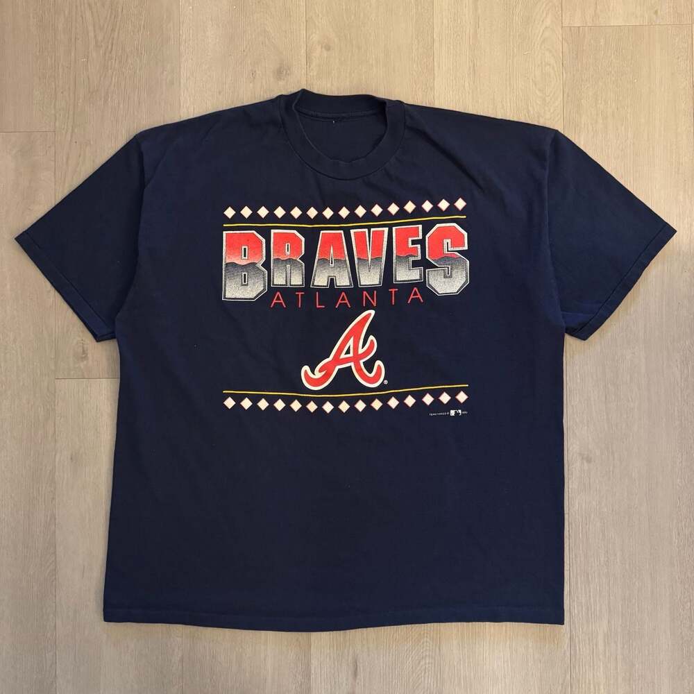 Vintage 1993 Hanes Atlanta Braves MLB Graphic T-Shirt